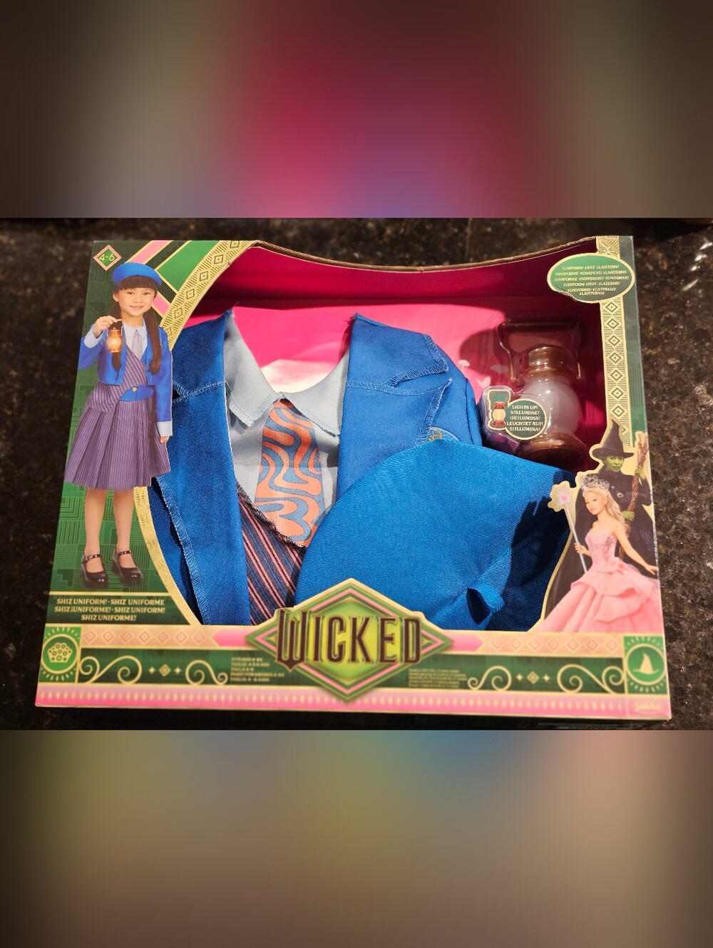 Wicked Movie Deluxe Shiz University Uniform and Accessories NEW in Box Ages 4-6
